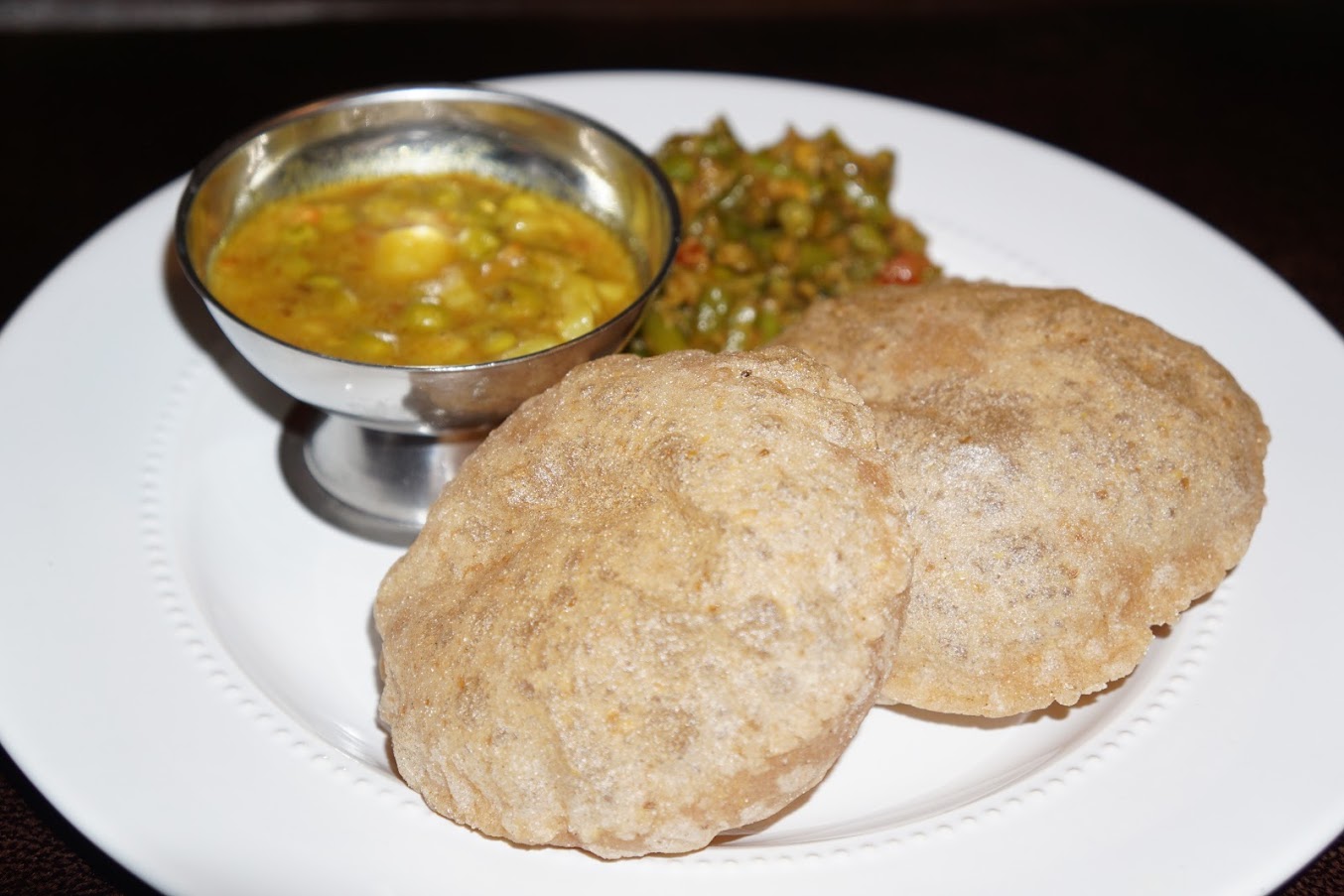 Puris or Puffed Fried Bread - Metta Atta